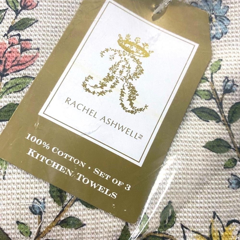 Rachel Ashwell Ivory Green Floral Easter Bunny Rabbits Cotton Kitchen Towel Set - Picture 4 of 4